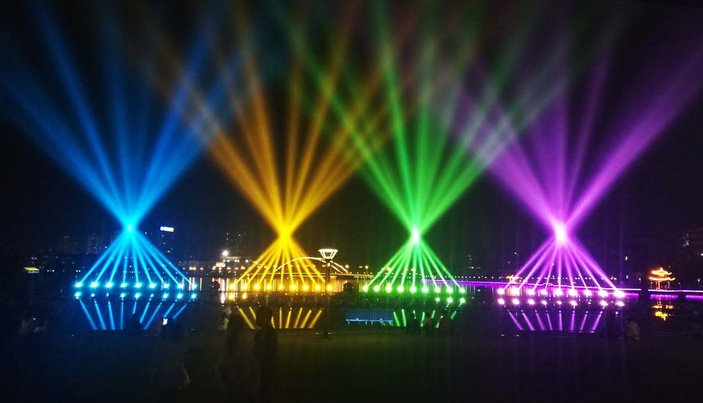 440防水光束絢麗上演【湖北鄂州洋瀾湖鳳凰廣